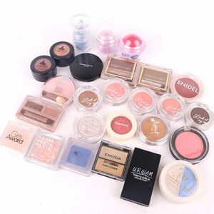  can make-up / emo da other eyeshadow / cheeks etc. 26 point set 100. contains together large amount expiration of a term have lady's CANMAKE etc.