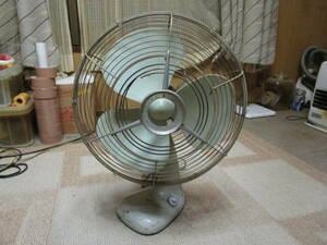  Vintage Showa Retro antique Mitsubishi electric fan feather . switch kind resin made other than that iron made actual work goods yawing moving number cover diameter approximately 42.4cm weight approximately 8.6.