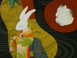 Art hand Auction [Vieux tissu 32] Tapisserie Chirimen Oshie Kimono Lapin et carillons éoliens Chat endormi ● Gourde/Décoration saisonnière ● Fait main/Remake de kimono/Artisanat Chirimen, couture, broderie, Produit fini, autres