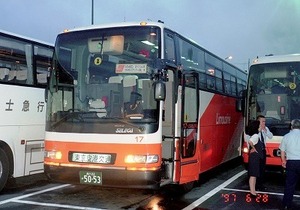 【 バス写真 Lサイズ 】 東京空港交通 ■ １０ ■ 品川22か5053