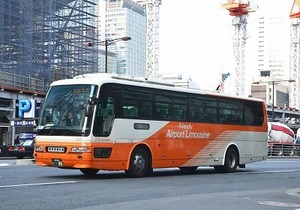 【 バス写真 Lサイズ 】 東京空港交通 ■ ２０ ■ ４枚組