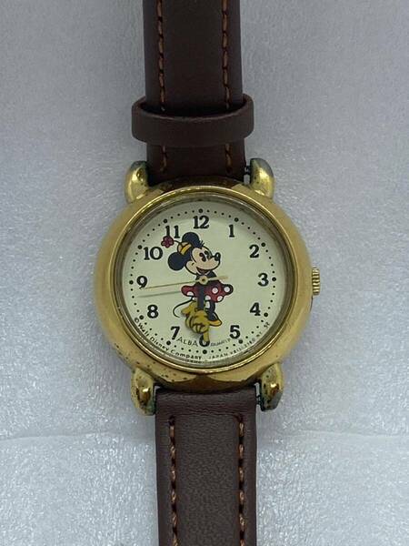【送料込み即決】ミニーマウス ディズニー腕時計 電池交換済み 稼動確認済 新品ベルト交換済み Disney