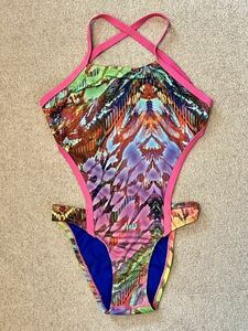 SPEEDO.. swimsuit One-piece 28 size M size degree colorful side cut 