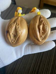 古美術　縁起物　2種類　香りの良い木　香の木根付　陰陽女性器　女陰　春画　子宝　男根　工芸品　