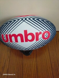 ラグビーボール 4号 RUGBY BALL size 4 トレーニングボール UMBRO