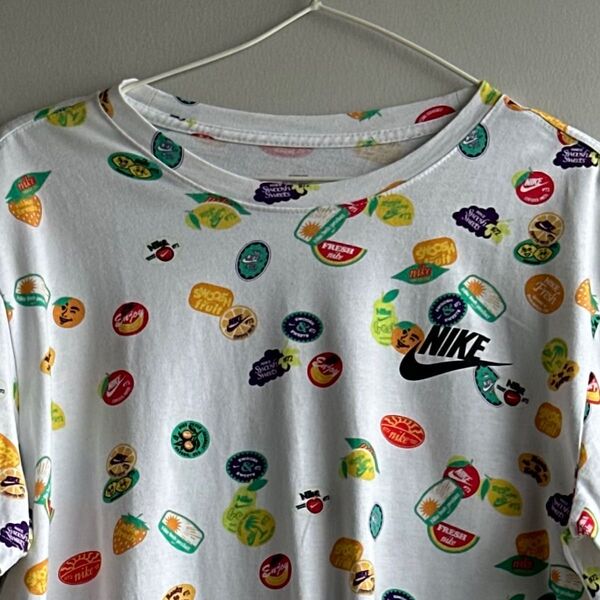 《used》NIKE Tシャツ メンズ 半袖 柄 半袖Tシャツ