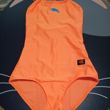 オレンジスクール水着。新品・未使用。size-3L。オレンジ色。イルカ。 HASHIO。 学校指定。お 女の子。_画像3