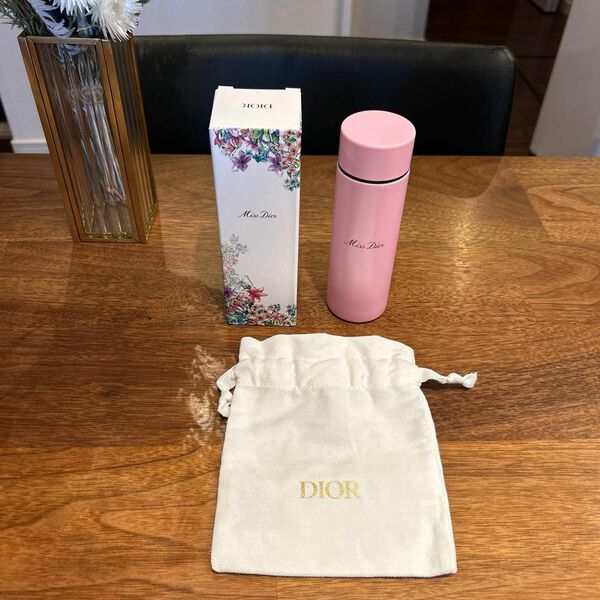 未使用　Dior ディオール クリスタル会員限定 ノベルティ 水筒　ミニボトル　おまけ付き