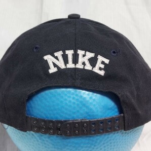 ビンテージ ナイキ キャップ ネイビー NIKE 帽子 スウォッシュ 刺繍 90s スウォッシュ ロゴの画像2