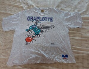 XL/ old clothes short sleeves Vintage T-shirt 90s NBA Charlotte horn netsuhyu-go basket 