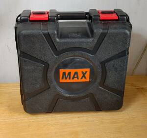 MAX(マックス) 41㎜ 高圧 ねじ打機 ターボドライバ HV-R41G4/マイスターレッド