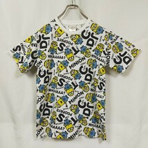 ＵＳＪ　ミニオンズ　半袖Ｔシャツ　総柄　キャラクター柄　アニメ　ド派手　ボブ　ケビン　スチュアート　バックプリント　ロゴT_画像2