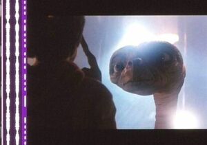 Ｅ.Ｔ. 35mm映画フィルム ヘンリートーマス ドリューバリモア スティーヴンスピルバーグ監督 ●連続５コマ E.T. THE EXTRA-TERRESTRIAL