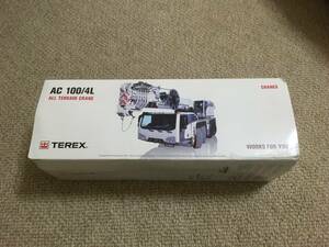 新品　TEREX AC100/4L オルタークレーン　スケールモデル