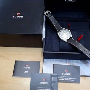 2022年正規 ◆TUDOR/チューダー ブラックベイ フィフティエイト 925◆ベルト美品 79010SG シルバー製 自動巻きメンズ腕時計の画像2