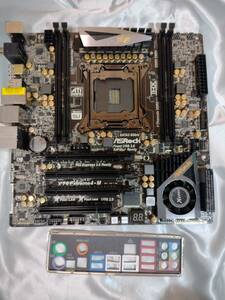 中古動作品：ASRock X79 Extreme 4M