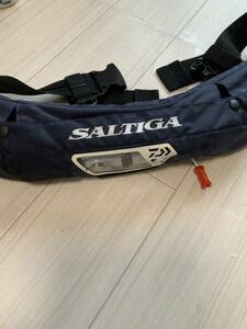DAIWA SALTIGA Daiwa saltiga инфлятор двойной спасательный жилет 