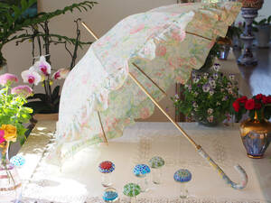 KENZO* Kirameki .. Gold metal fittings * Kiyoshi ... pastel flower print. ... Leopard pattern frill parasol *. rain combined use parasol * Kenzo * long umbrella *. green *