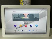 美品 SGP712 SONY Xperia Z4 Tablet ホワイト Wi-Fiモデル 国内版_画像1