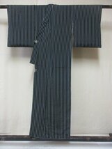 1円 良品 正絹 着物 小紋 縮緬 和装 和服 アンティーク ストライプ 縞 お洒落 高級 袷 身丈136cm 裄64cm【夢職】★★★_画像3