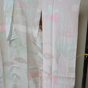 1円 中古 正絹 長襦袢 振袖用 式典 和装 和服 桃色 暈し グラデーション 桐 花柄 草花 袷 身丈122cm 裄65cm【夢職】★★★の画像3