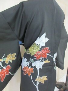 1円 良品 正絹 羽織 和装コート 縮緬 黒 紋なし 枝葉 小花 草花 花柄 紅葉 楓 おしゃれ 高級 袷 身丈74cm 裄65cm【夢職】★★★