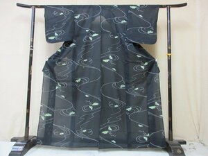 1円 良品 化繊 着物 小紋 洗える 絽 夏物 和装 和服 黒 沢蟹 蟹 カニ 流水 高級 単衣 身丈152cm 裄62cm【夢職】★★★