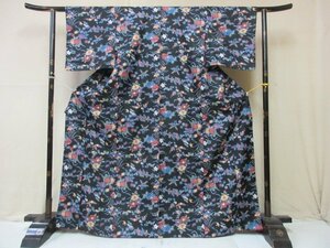 1円 良品 化繊 着物 小紋 洗える 和装 和服 Mサイズ 黒 四季花 草花 花畑 花柄 お洒落 高級 袷 身丈162cm 裄64cm【夢職】★★★