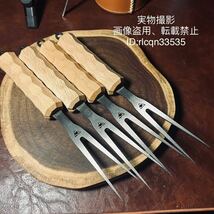 キャンプ用 名栗加工 高品質 ステンレス製 焼き串4本セット 木製柄 アウトドアBBQ 野外登山　_画像1