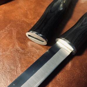 超高品質 高級木製 和風木鞘ナイフ 鏡面 鋼刃 和式小刀 伝統工芸 日本刀型 キャンプ アウトドア 釣り 野外登山 24cmの画像5