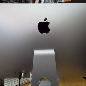 Apple iMac 21.5-inch 2015 マックOS catalinaの画像5