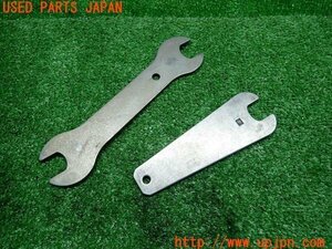 3UPJ=13260800]スカイライン(R32)GTS タイプX 後期 4ドアセダン スパナ・レンチ 工具 17/19mm 2点 中古