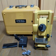 トータルステーション TOPCON トプコン　GTS-310ⅡA　通電確認　充電器BC-20AR付き_画像1