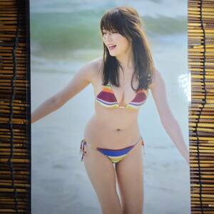 [ high quality thick 150μ laminate processing ] small Hyuga city .. swimsuit A4 magazine scraps 4 page [ bikini model ]l8