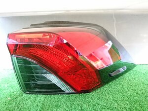 ★中古品★RAV4 アドベンチャー テールライト 右外側 81550-42230 ICHIKOH 42-97【他商品と同梱歓迎】