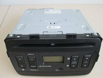 ★中古品★純正オーディオ SUZUKI スズキ 39101-64PA0 DEH-2248ZS エブリィ【他商品と同梱歓迎】_画像1