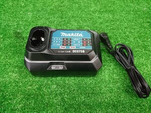 ★中古品★MAKITA マキタ バッテリー 充電器 DC07SB リチウムイオン 7.2V用 通電確認済み【他商品と同梱歓迎】