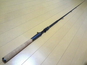 Megabass デストロイヤー ベイトキャスティングモデル セブンイレブン F7-711X