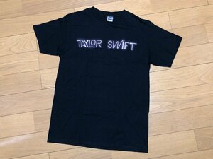 デッドストック！ 絶版希少■テイラー・スウィフト TAYLOR SWIFT THE 1989 WORLD TOUR ツアーTシャツ 未使用展示品■サイズM 入手困難