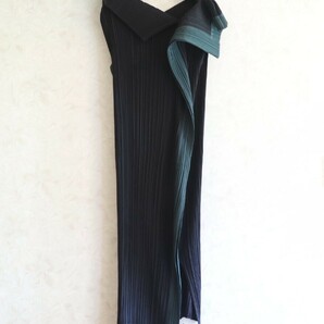 極美品★イッセイミヤケ ISSEY MIYAKE★配色★立体変形プリーツ ロングワンピース size 2 ★PLEATS PLEASEの画像1