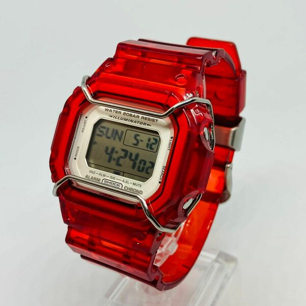 G-SHOCK Gショック　DW-D5600P レッドスケルトン メタル遊環 CASIO カシオ