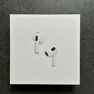 【新品未開封】AirPods 第3世代 apple Lightning充電ケース付き ワイヤレスイヤホン