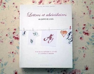 14337/クロスステッチ図案集 アルファベット　Lettres et Abecedaires au Point de Croix