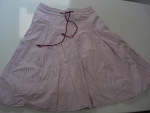  unused waist 67 centimeter stripe center pleat flair skirt red 