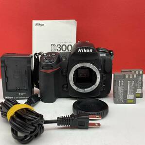 □ Nikon D300 デジタル一眼レフカメラ ボディ 動作確認済 シャッター、フラッシュOK バッテリー 充電器 説明書 ニコンの画像1