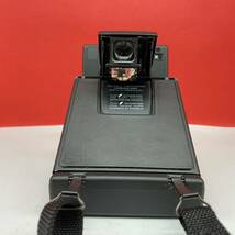 □ POLAROID 600 LAND CAMERA AUTO FOCUS/AUTO STROBE インスタントカメラ ポラロイドカメラ 動作未確認 ポラロイド_画像4