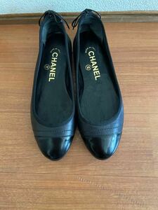  Chanel flat shoes 