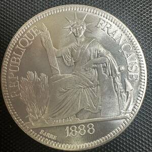 古銭　 大型コイン　硬貨 自由の女神　仏領インド支那 大型銀貨　1888 年　リバティ　H21 コイン　貿易銀 重さ26.7g フランス領インドシナ 
