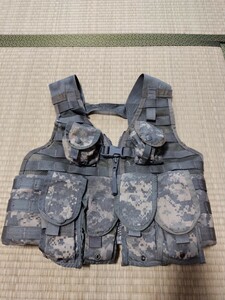 MOLLEII FLC UCP迷彩 ACU 米軍 実物 タクティカルベスト