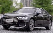 カーフィギュア 1:18 アウディ A6 リムジン 合金 モデルカー おもちゃ ダイキャスト プルバックカー おもちゃ 子供用 乗り物_画像2